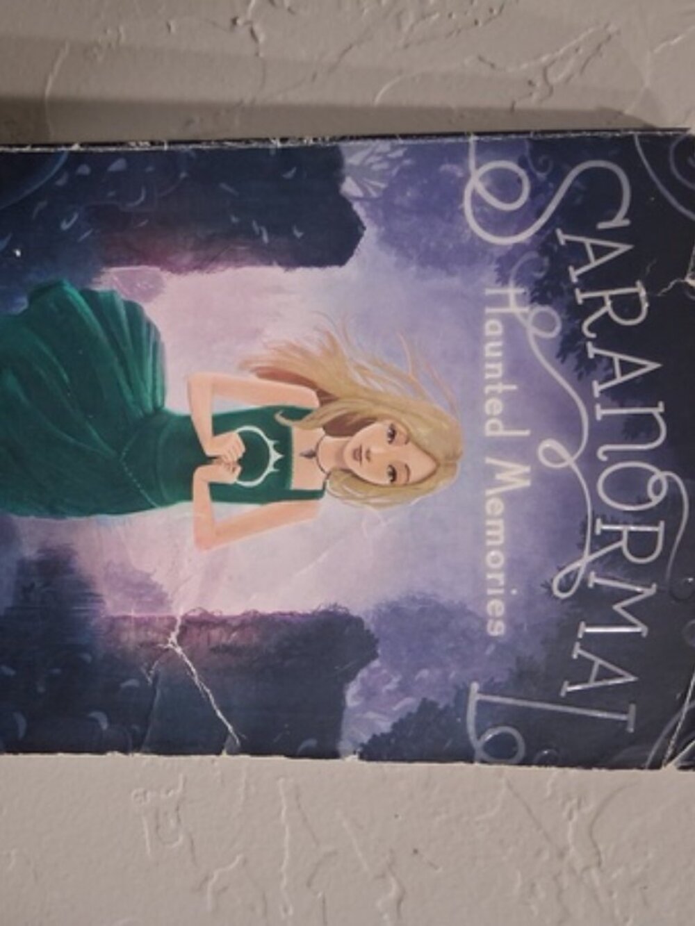Saranormal Book 2